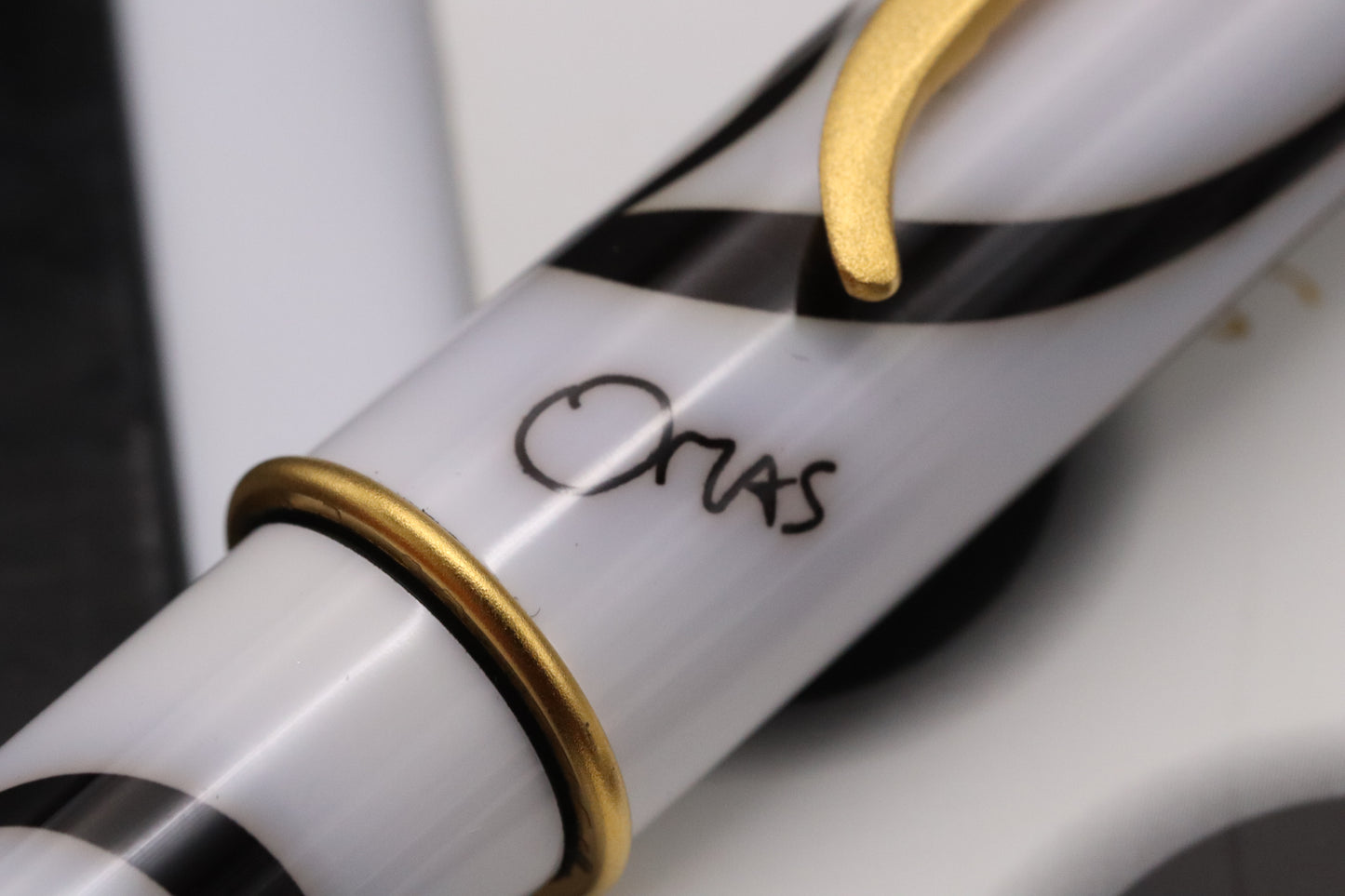Omas Emozioni di Carnevale Limited Edition Fountain Pen