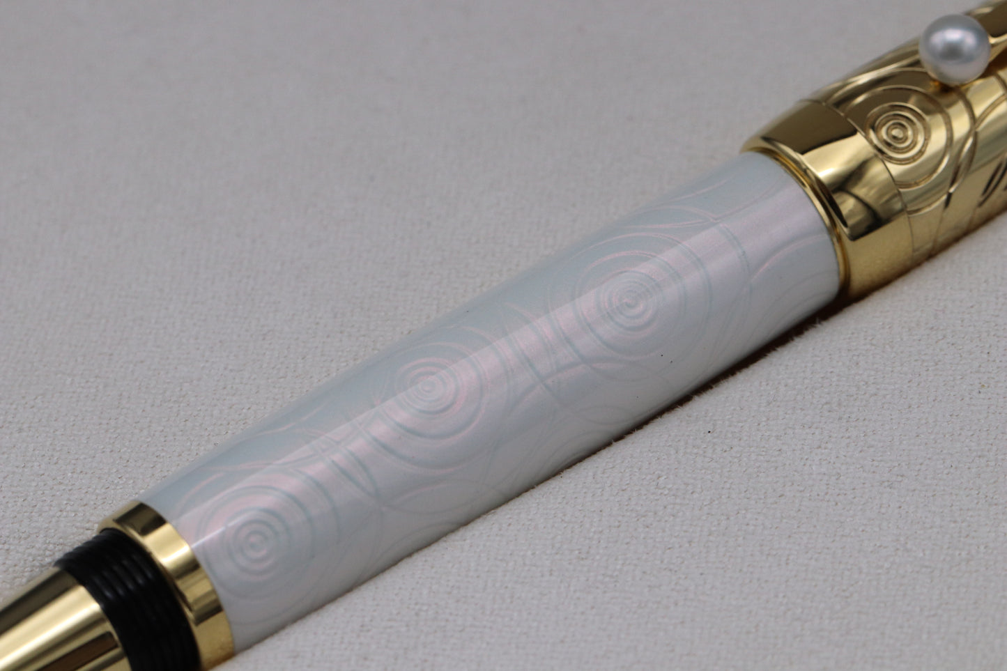 Montblanc Boheme Akoya Pearl Rollerball / Fineliner Pen
