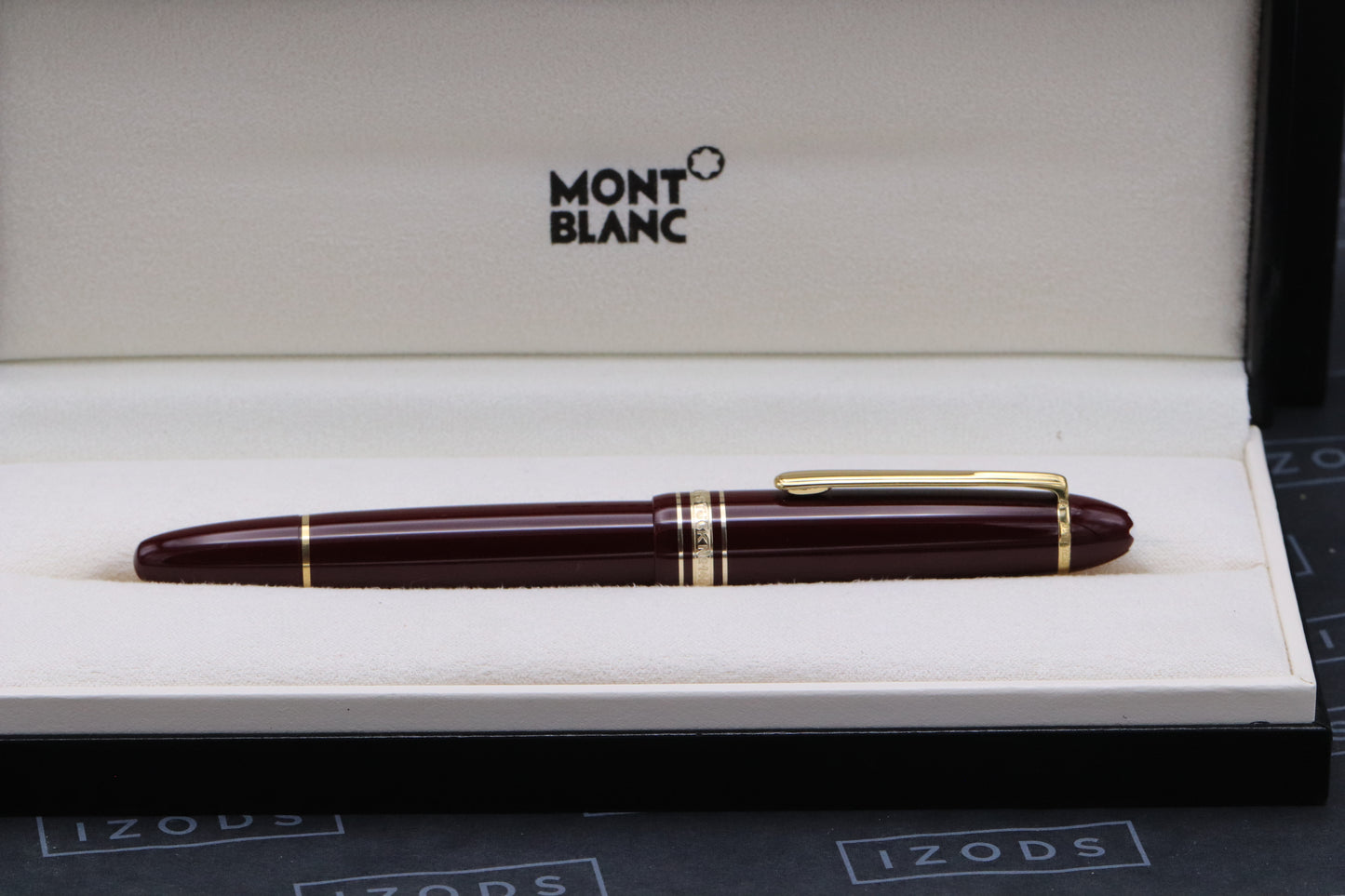 Montblanc Meisterstuck 146 LeGrand Bordeaux Fountain Pen - 18k Fine Nib