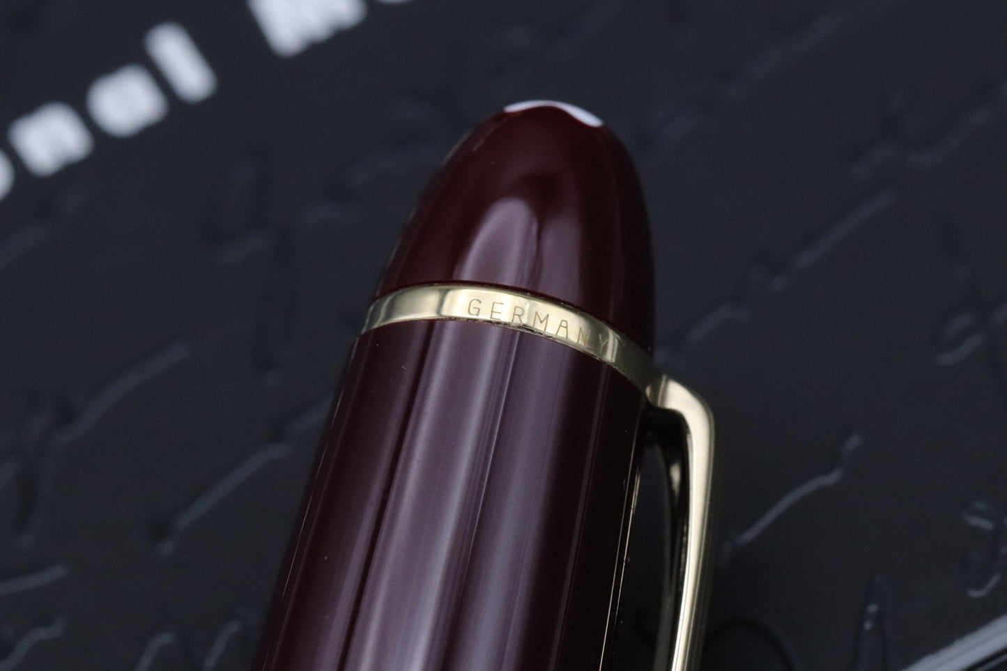 Montblanc Meisterstuck 146 LeGrand Bordeaux Fountain Pen - DIPPED - BB Nib