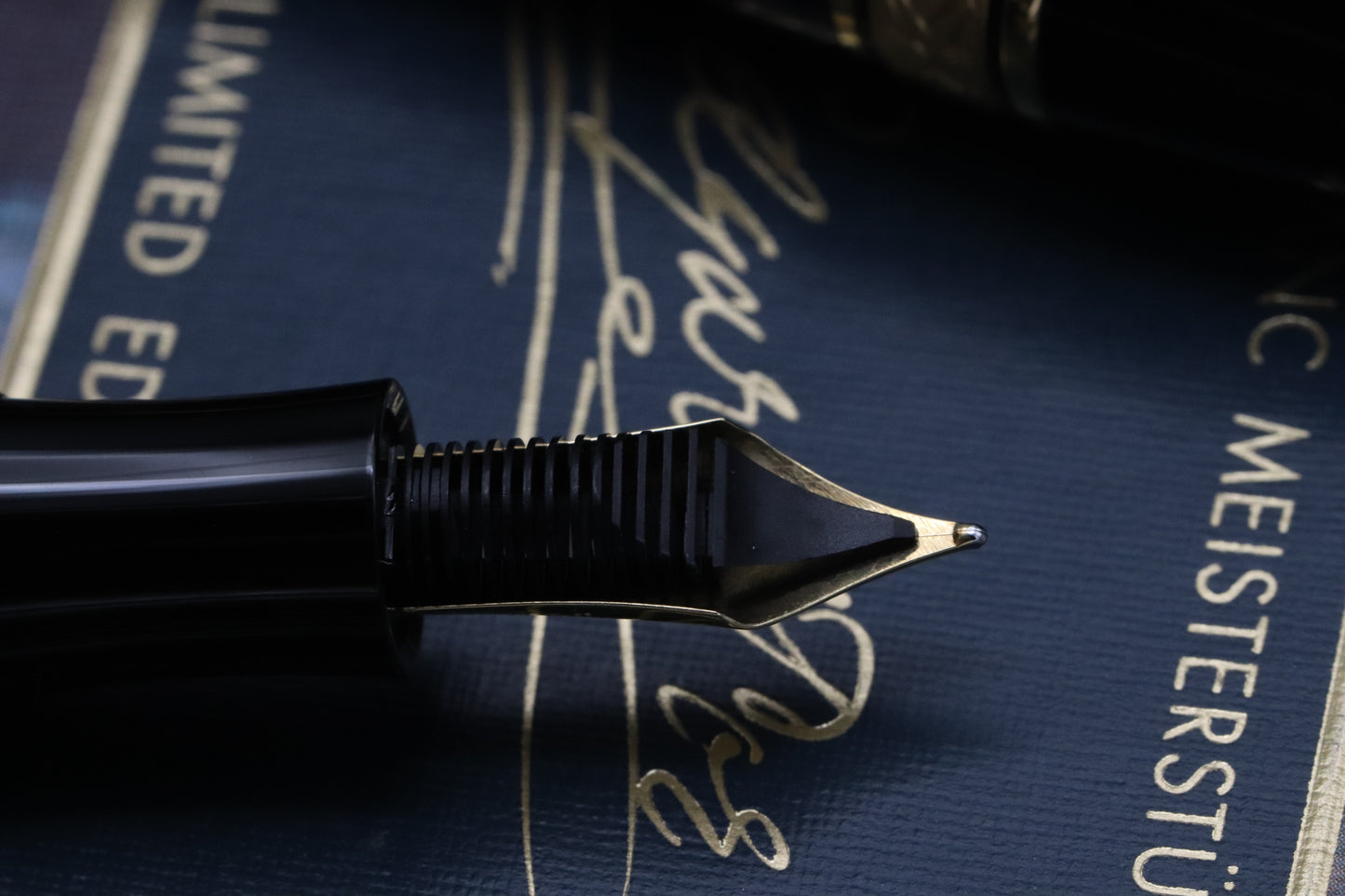 Montblanc Writers Edition Edgar Allan Poe Fountain Pen