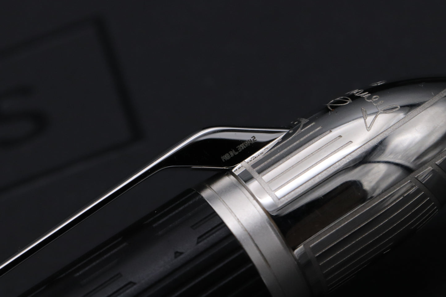 Montblanc Great Characters Walt Disney Special Edition Rollerball Pen