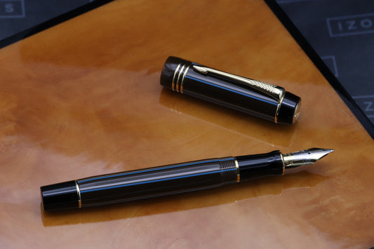 Parker Duofold Centennial Chocolate Pinstripe SE Fountain Pen - UNUSED - Broad