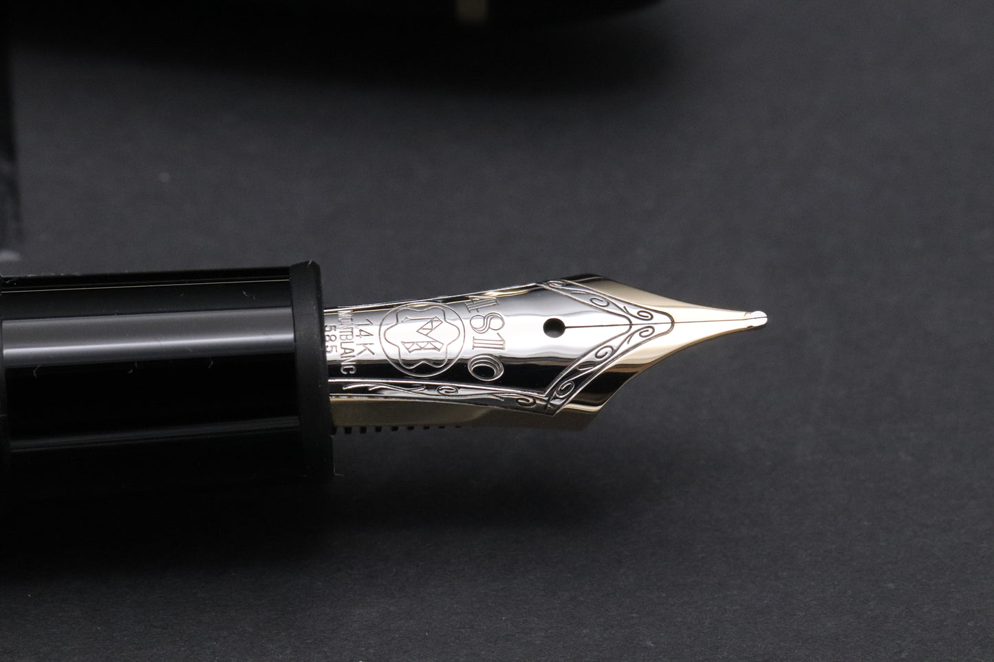 Montblanc Meisterstuck LeGrand Gold Line Fountain Pen - 1991-92 - Serviced by MB