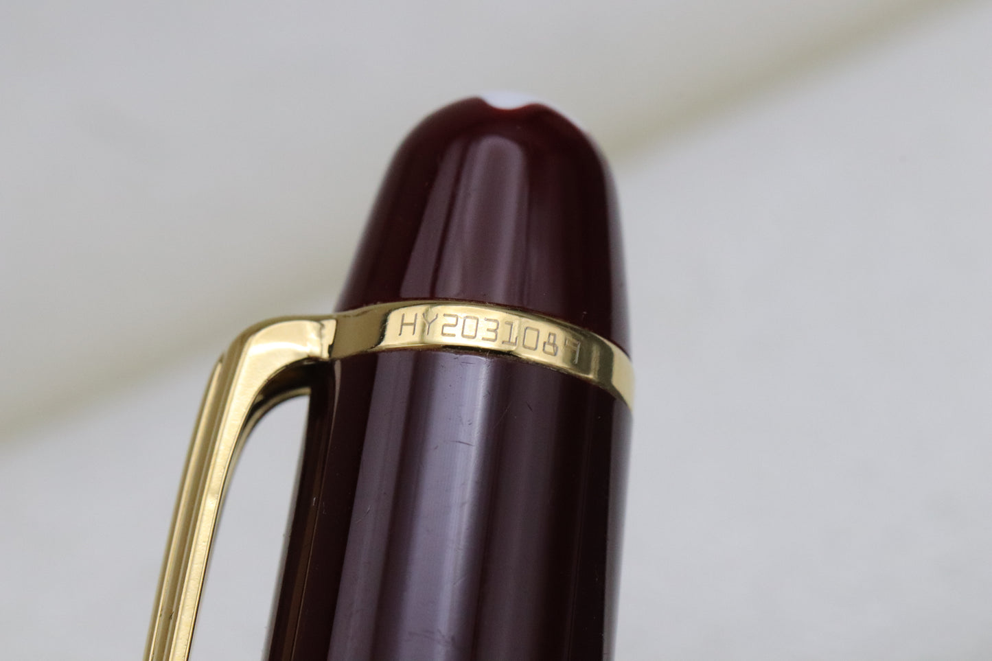 Montblanc Meisterstuck 145 Classique Bordeaux Fountain Pen - BB Nib