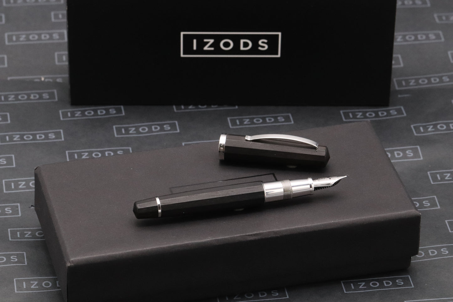 Omas New Style Paragon Ebony Wood Fountain Pen