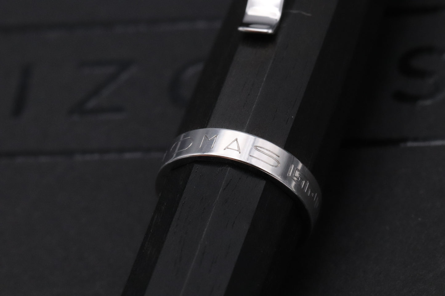 Omas New Style Paragon Ebony Wood Fountain Pen
