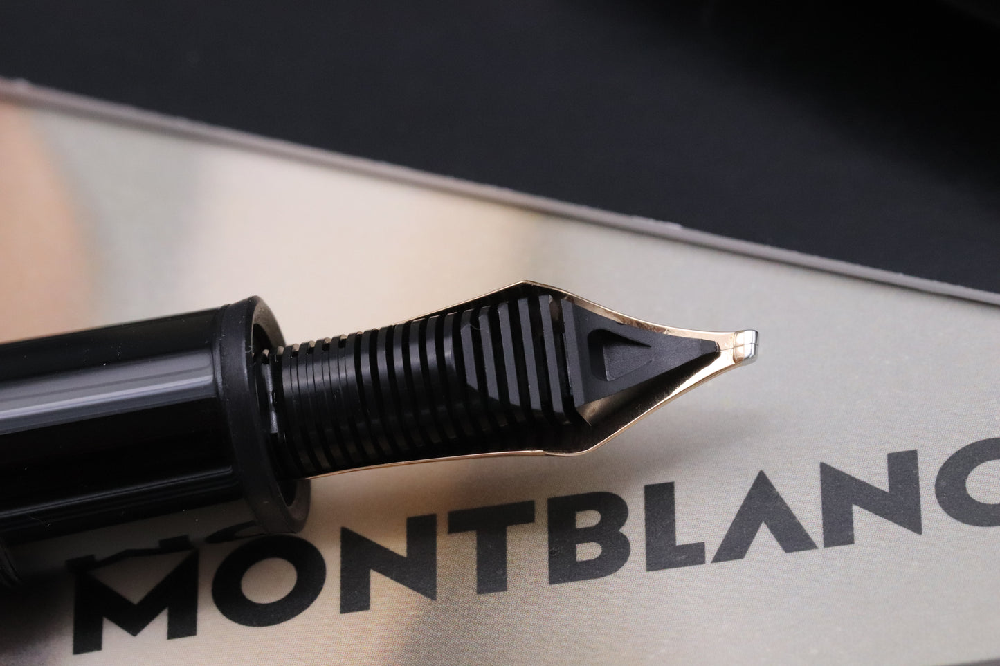 Montblanc Meisterstuck 149 Red Gold-Coated Fountain Pen - Rare O3B Nib
