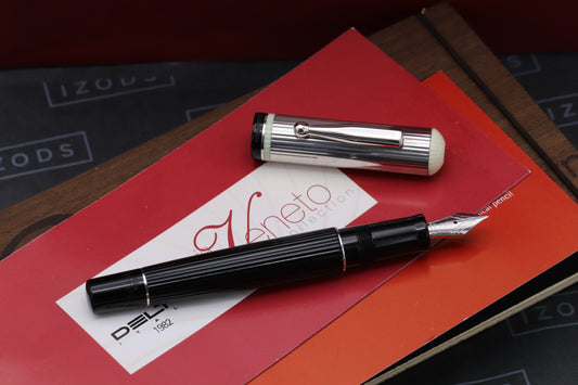Delta Via Veneto Elegance Doue Fountain Pen