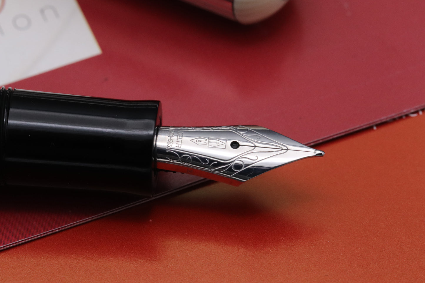 Delta Via Veneto Elegance Doue Fountain Pen