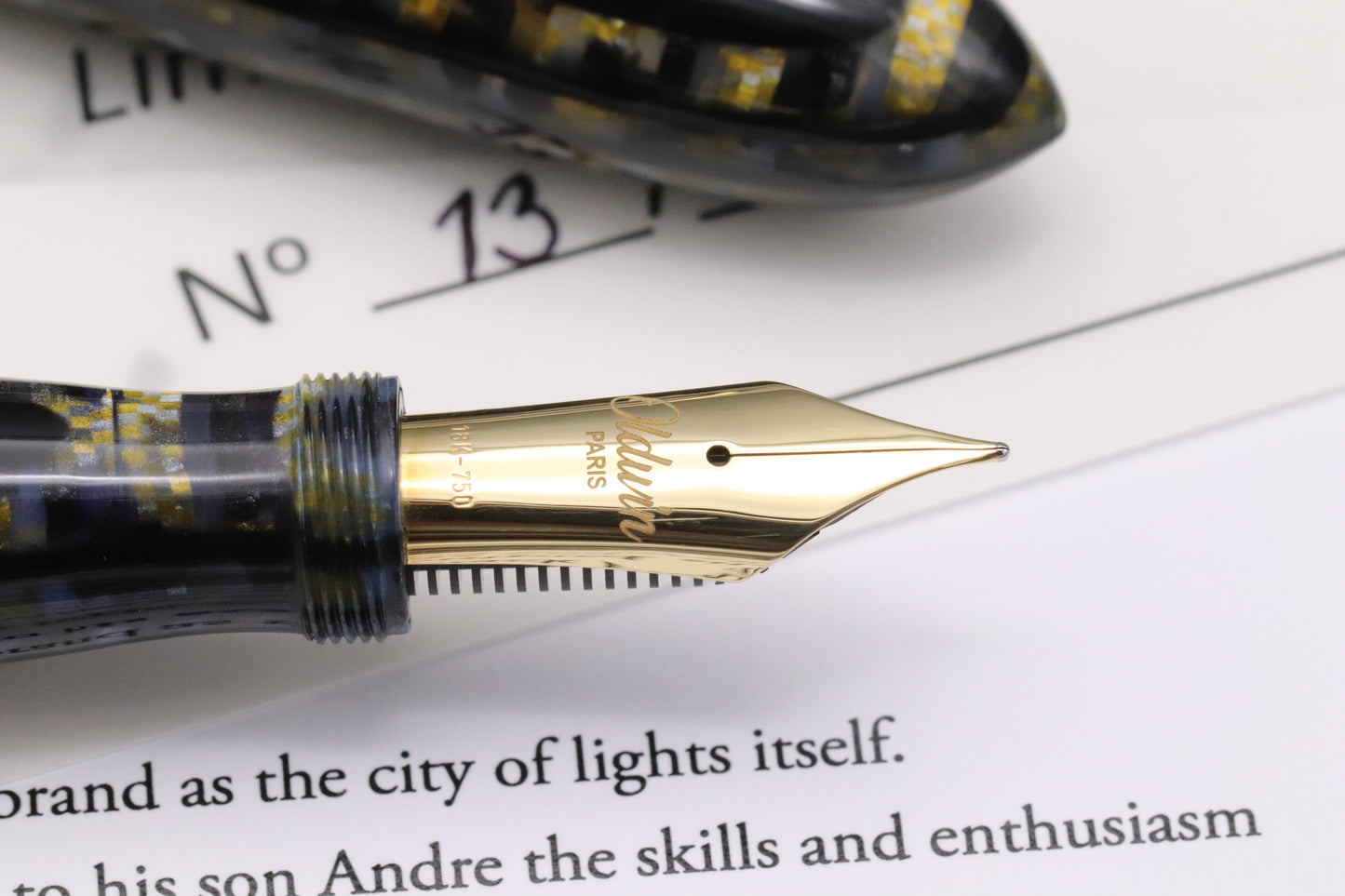 Oldwin Paris Torpedo Reptile Limited Edition Fountain Pen