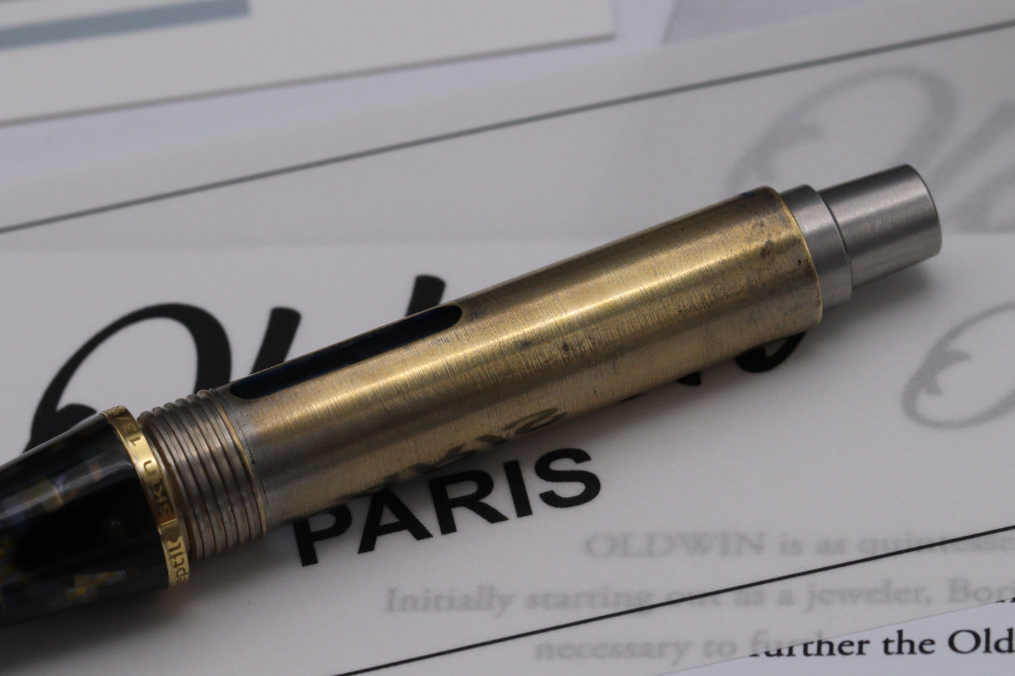 Oldwin Paris Torpedo Reptile Limited Edition Fountain Pen