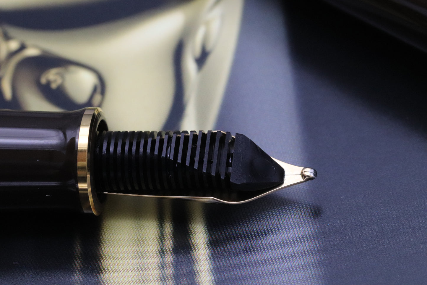 Pelikan Souveran M800 Brown Black Special Edition Fountain Pen - BB Nib