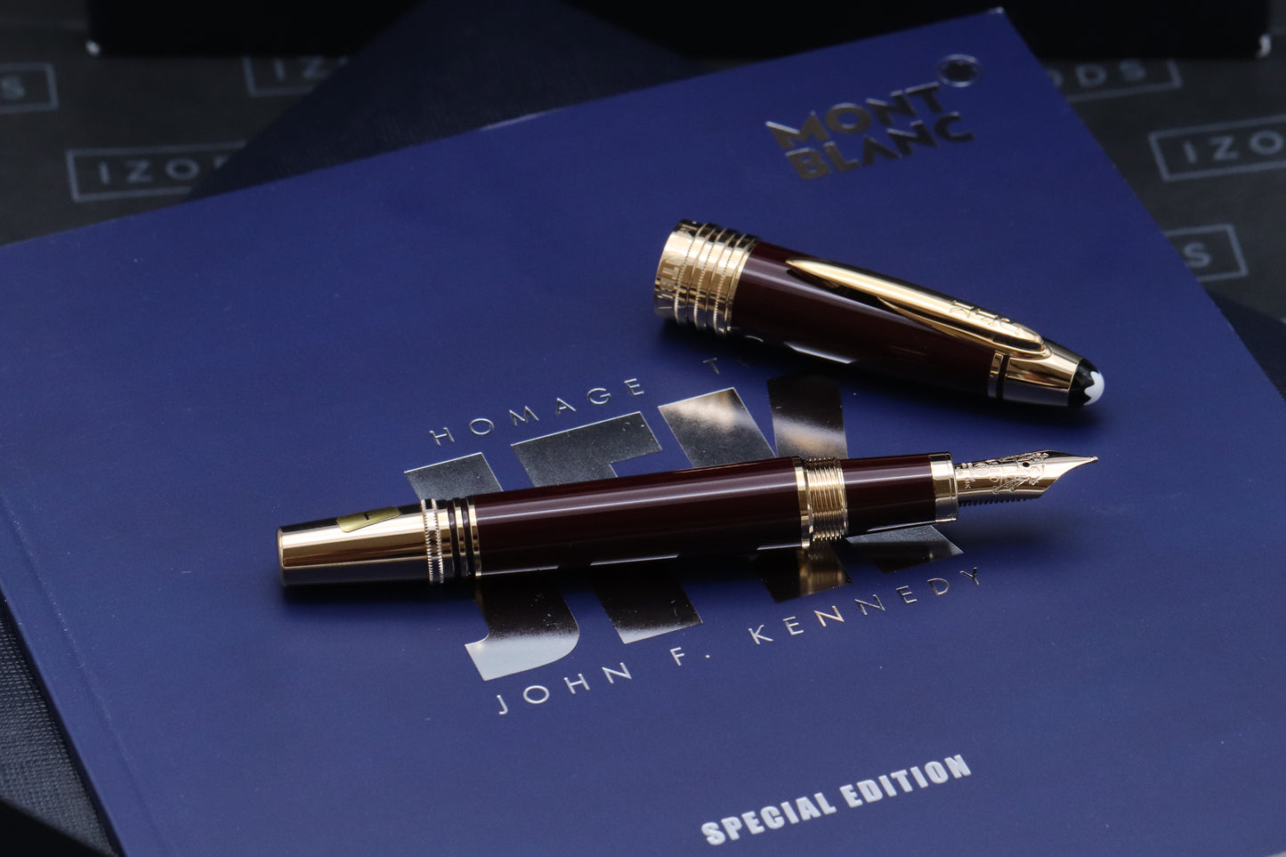 Montblanc Great Characters JFK Burgundy Fountain Pen - UNUSED - Fine Nib