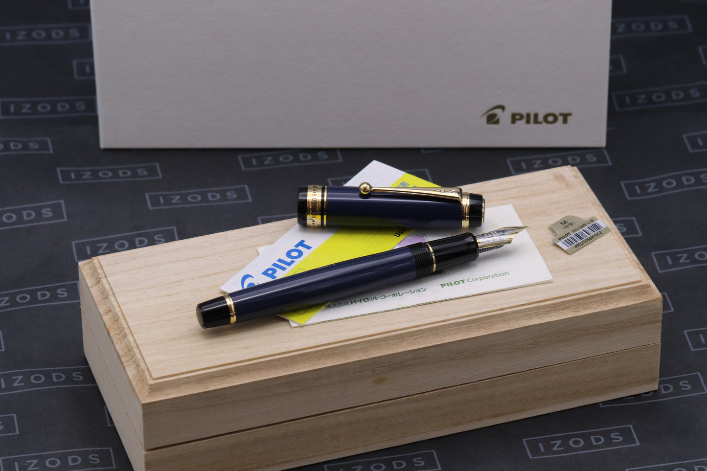Pilot Custom 845 Urushi Blue Fountain Pen - UNUSED - Medium Nib