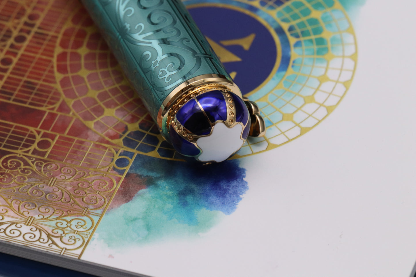 Montblanc Patron of Art Homage to Victoria 4810 Fountain Pen - UNUSED