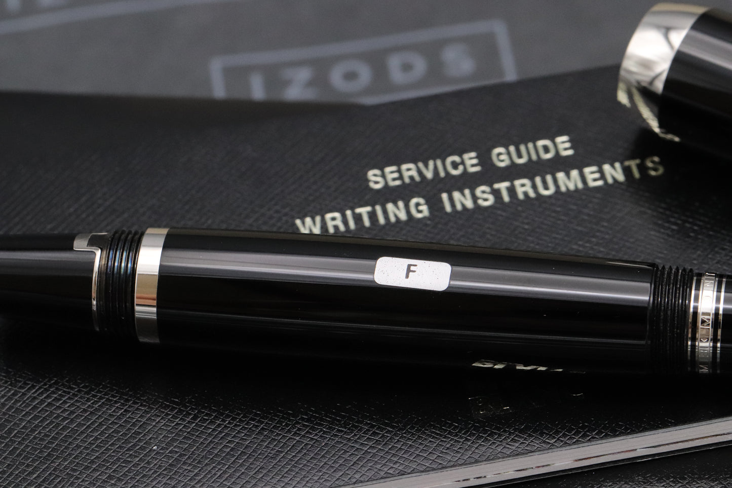 Montblanc Boheme XL Platinum Line No Stone Fountain Pen - Fine Nib