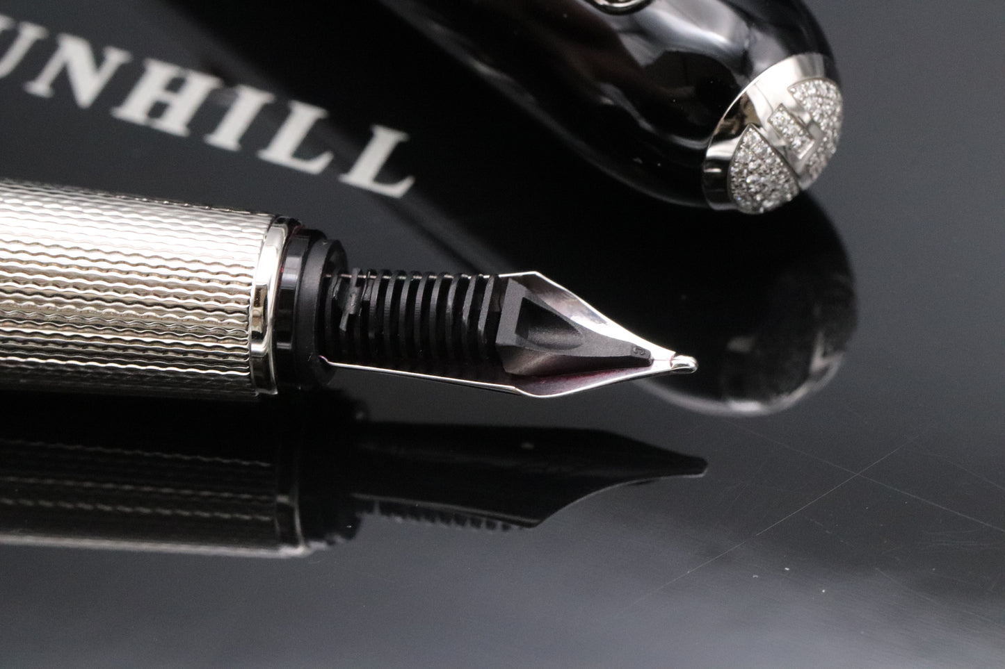 Dunhill Sidecar Black LE50 Diamond Fountain Pen