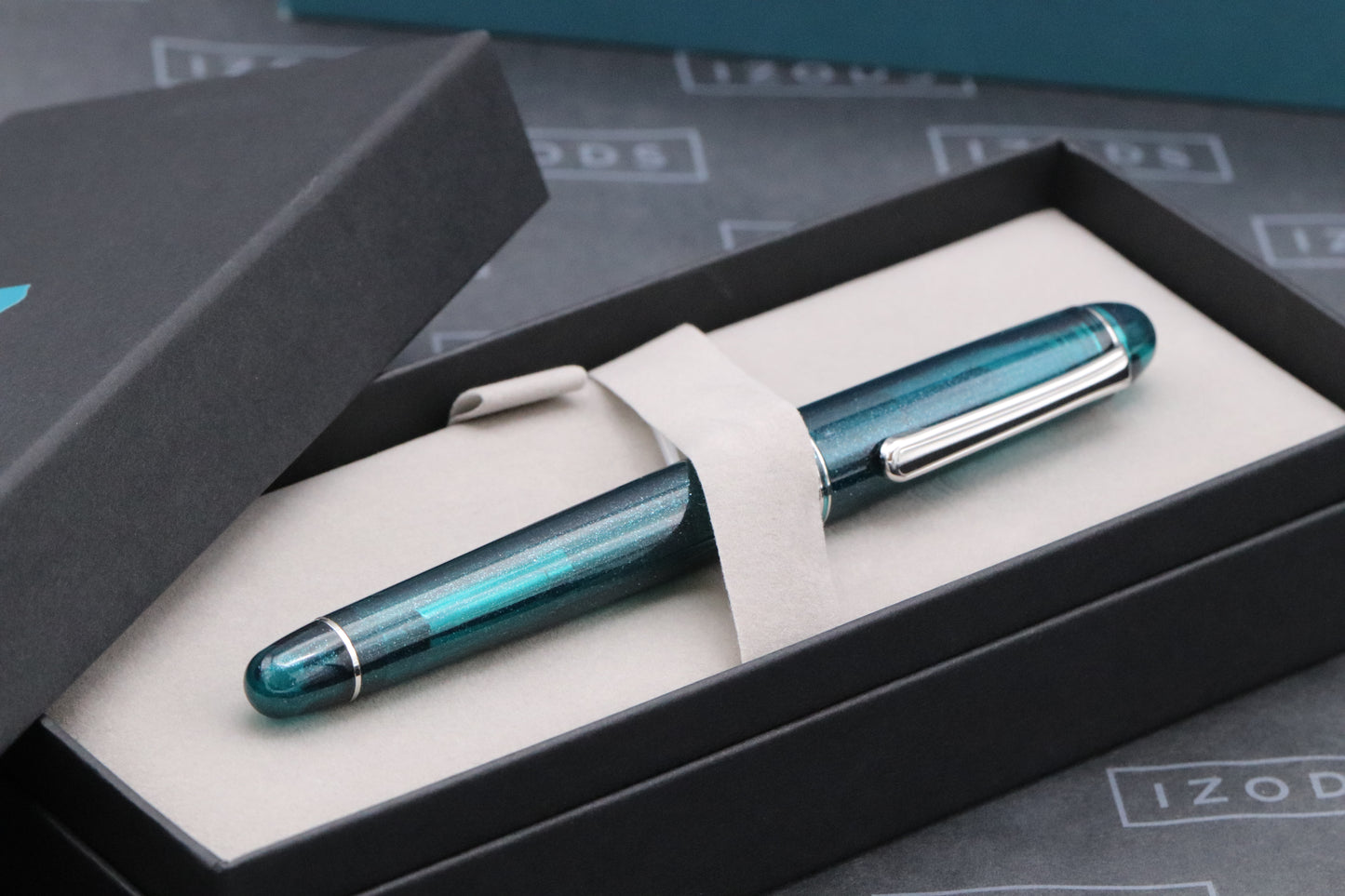 Platinum x BunguBox Blue Marine Fountain Pen - UNUSED