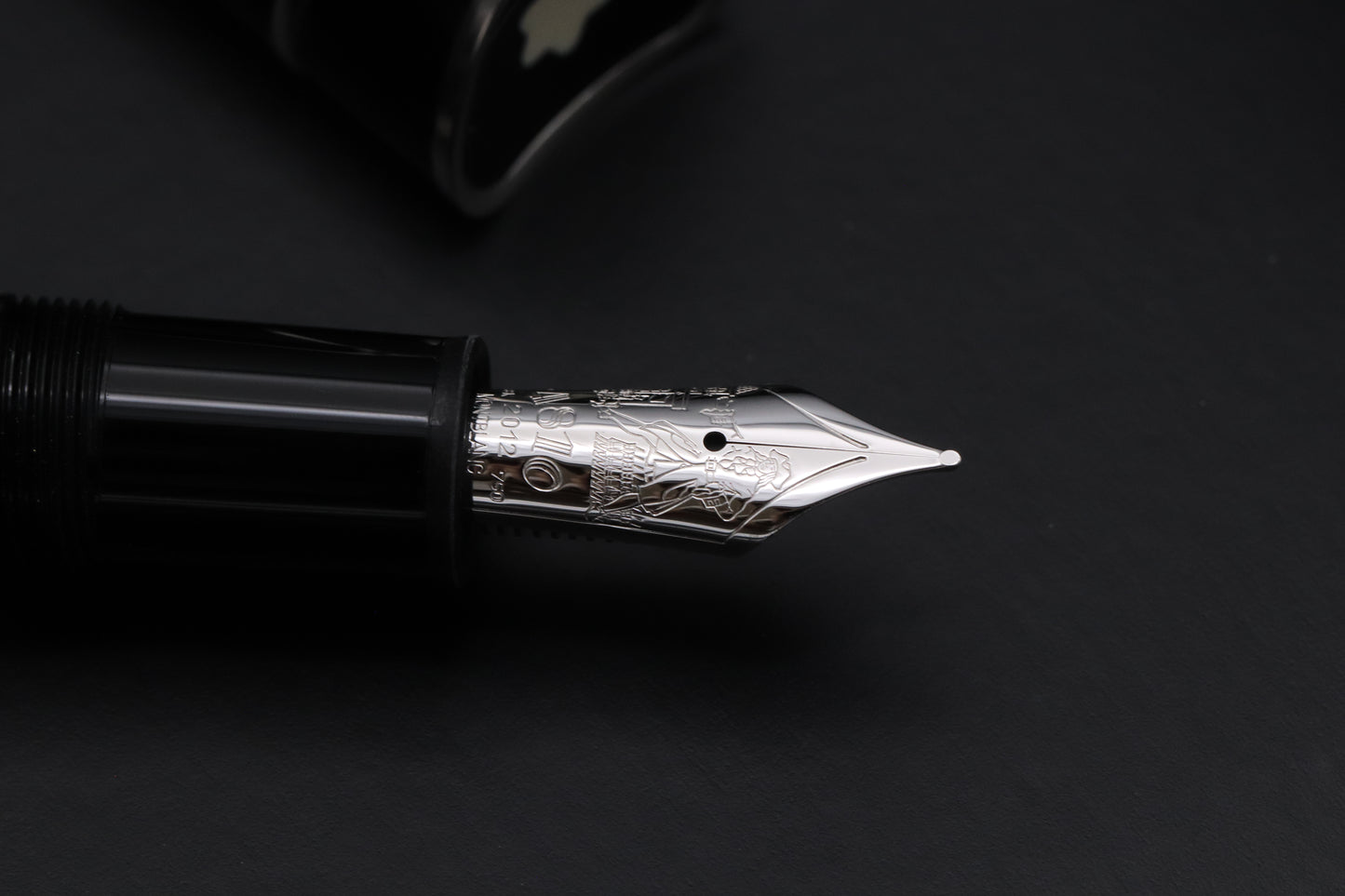 Montblanc Writers Edition Jonathan Swift Fountain Pen - NEVER INKED
