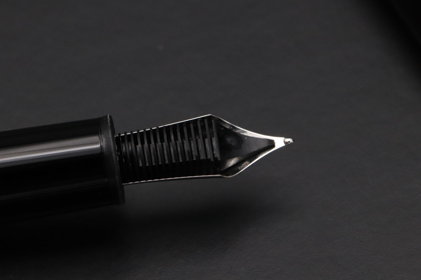Montblanc Writers Edition Jonathan Swift Fountain Pen - NEVER INKED