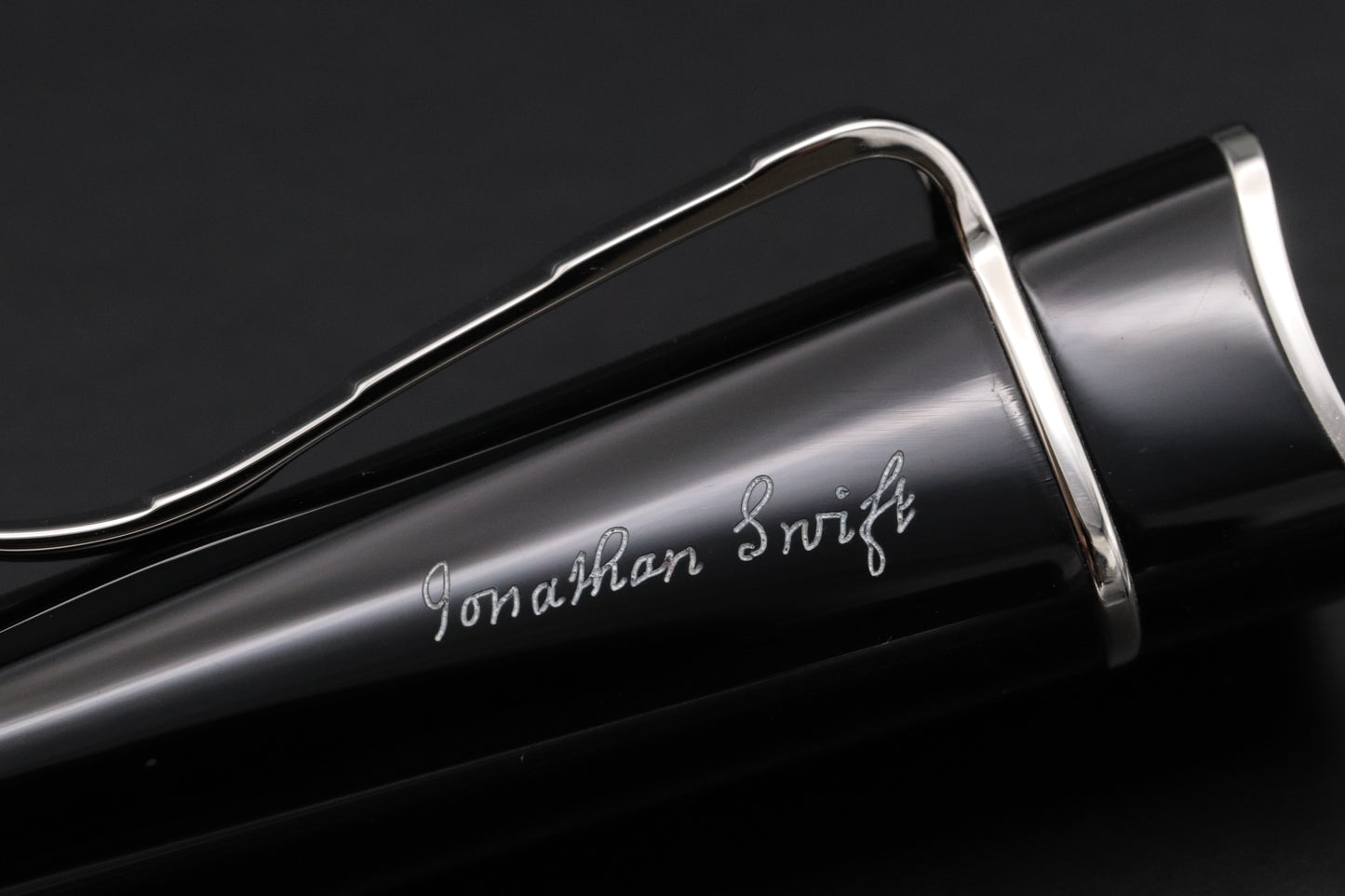 Montblanc Writers Edition Jonathan Swift Fountain Pen - NEVER INKED