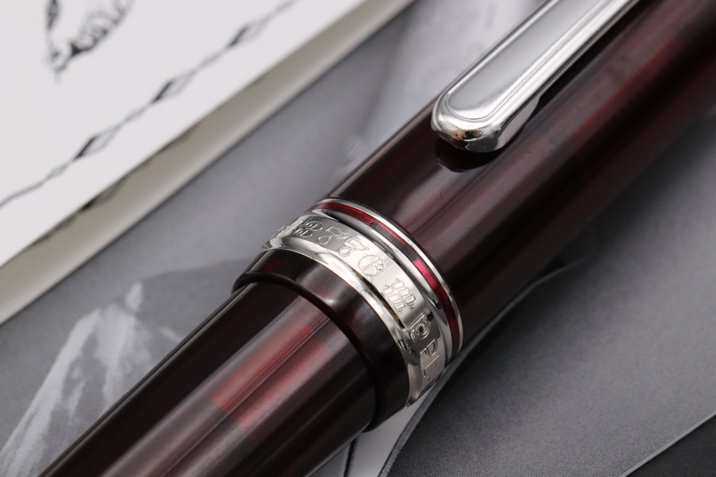 Platinum 3776 Bourgogne Red Fountain Pen - SF Nib - UNUSED