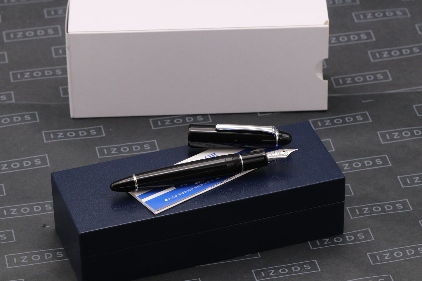 Sailor 1911L Ringless Simply Black Fountain Pen