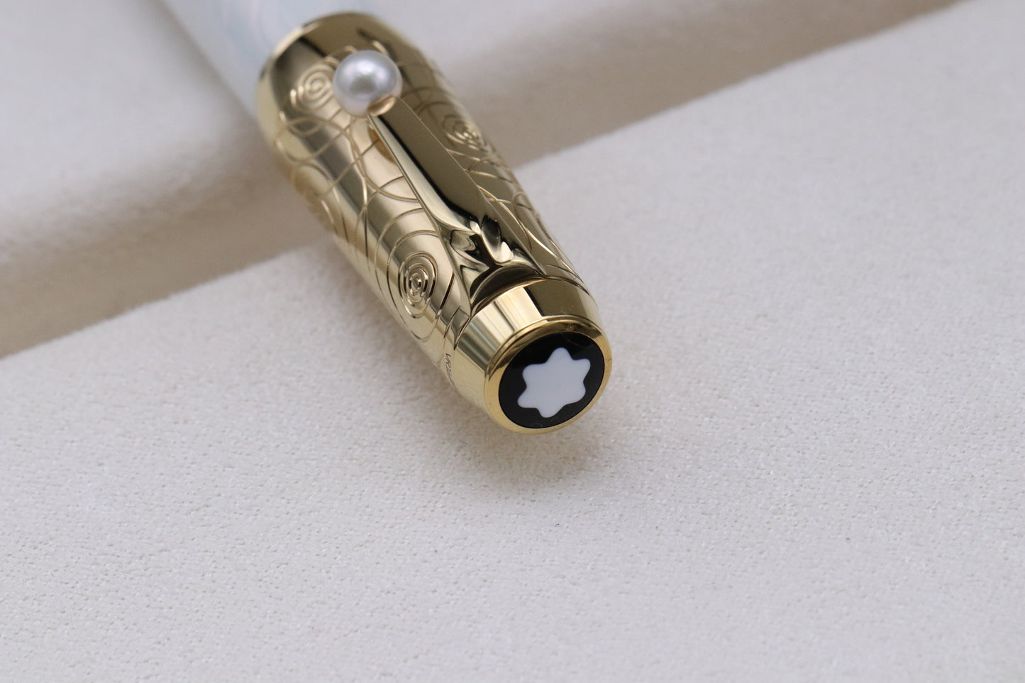 Montblanc Boheme Akoya Pearl Fountain Pen