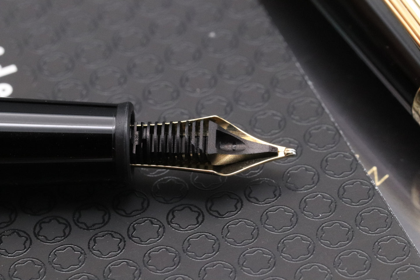 Montblanc Meisterstuck Chopin Classique Gold Line Fountain Pen
