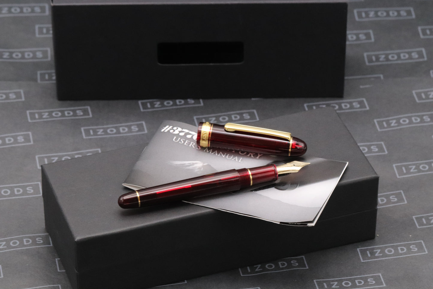 Platinum 3776 Bourgogne Red GT Fountain Pen - B Nib - UNUSED
