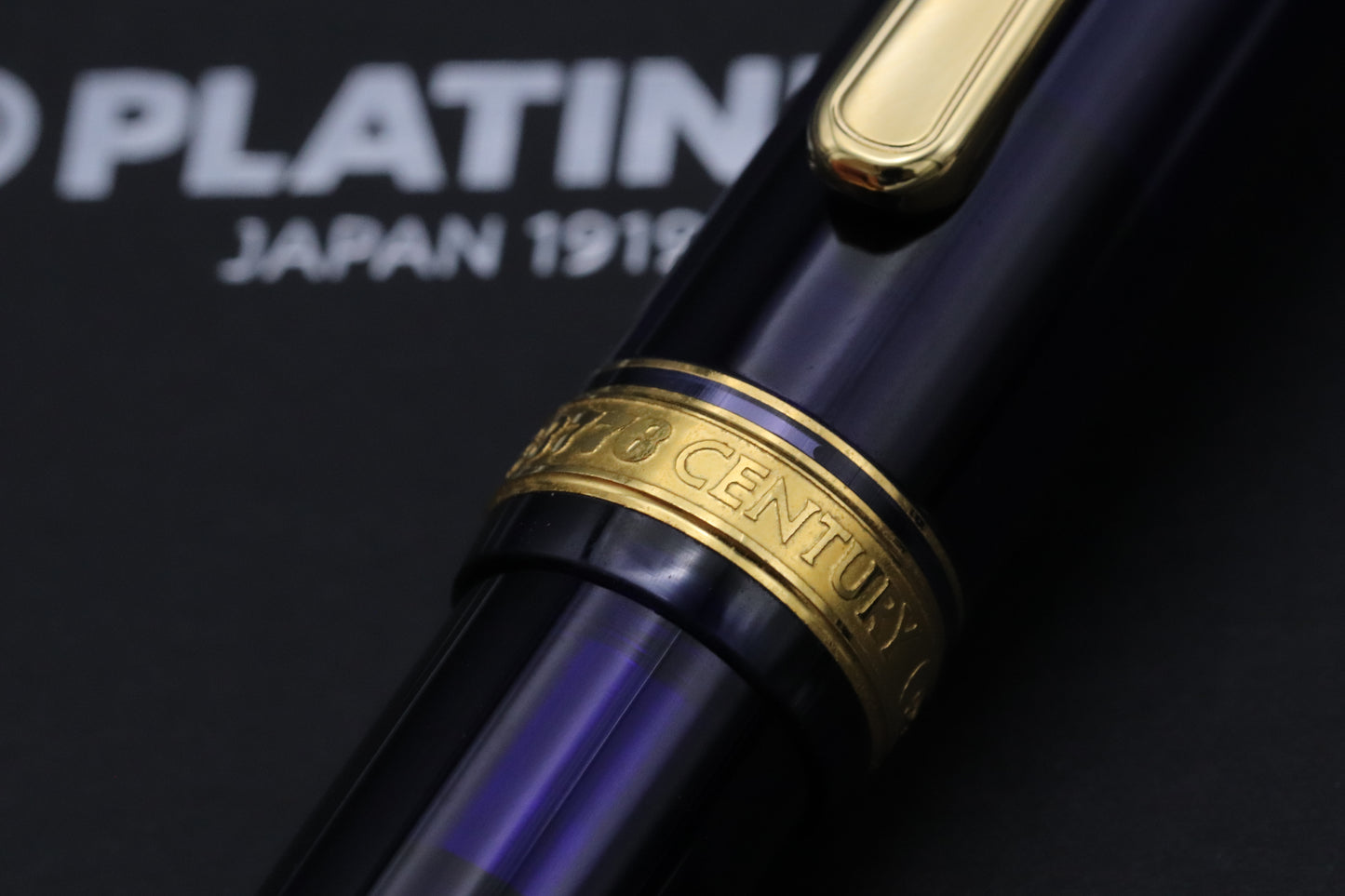 Platinum 3776 Chartres Blue GT Fountain Pen - F Nib - UNUSED