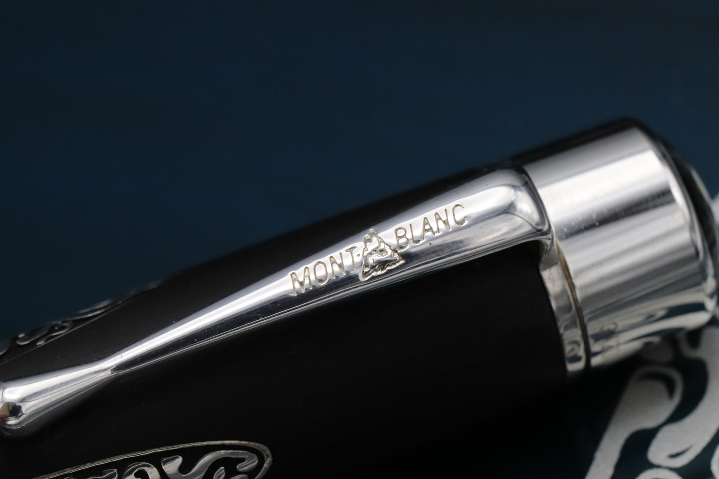 Montblanc Patron of Art Alexander von Humboldt 4810 Fountain Pen – NEVER INKED