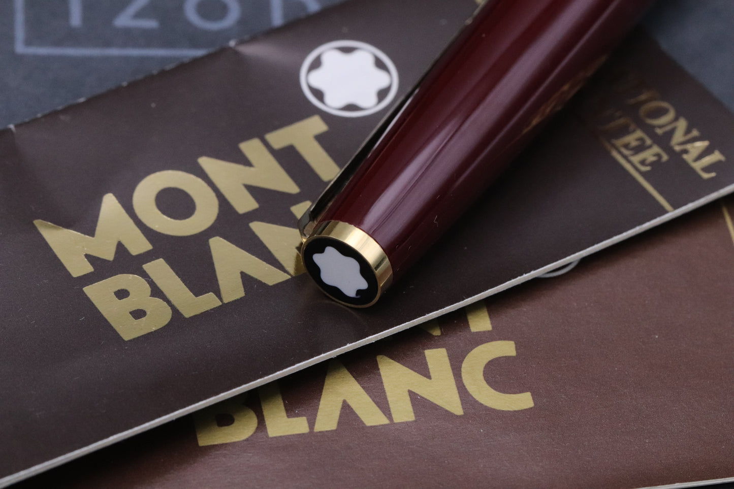 Montblanc 221 Bordeaux Fountain Pen - EF Nib