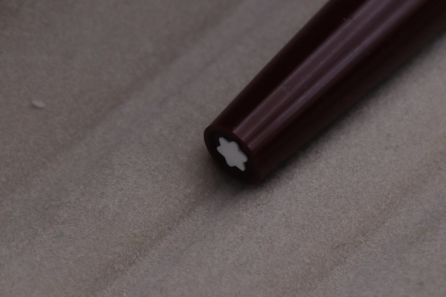 Montblanc 221 Bordeaux Fountain Pen - EF Nib