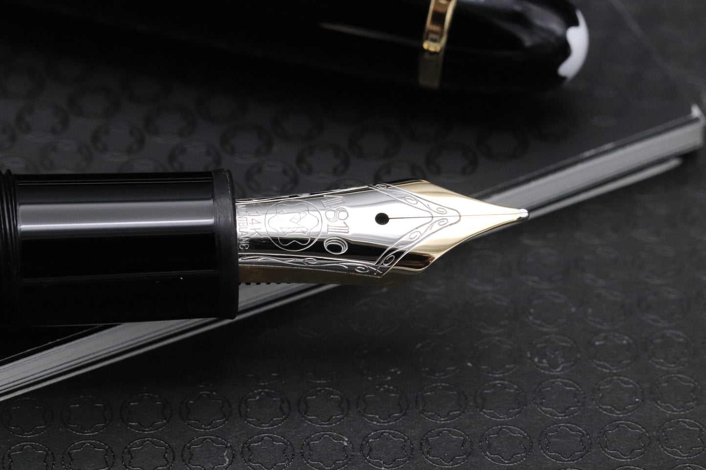 Montblanc Meisterstuck 147 Traveller Gold Coated Fountain Pen with Pouch