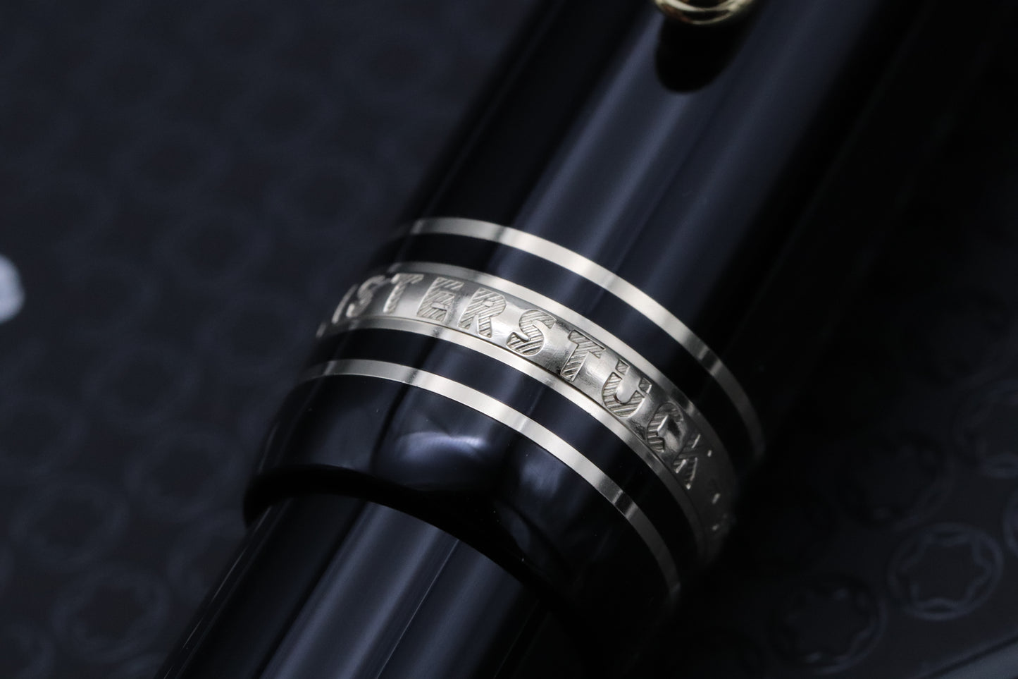 Montblanc Meisterstuck 147 Traveller Gold Coated Fountain Pen with Pouch