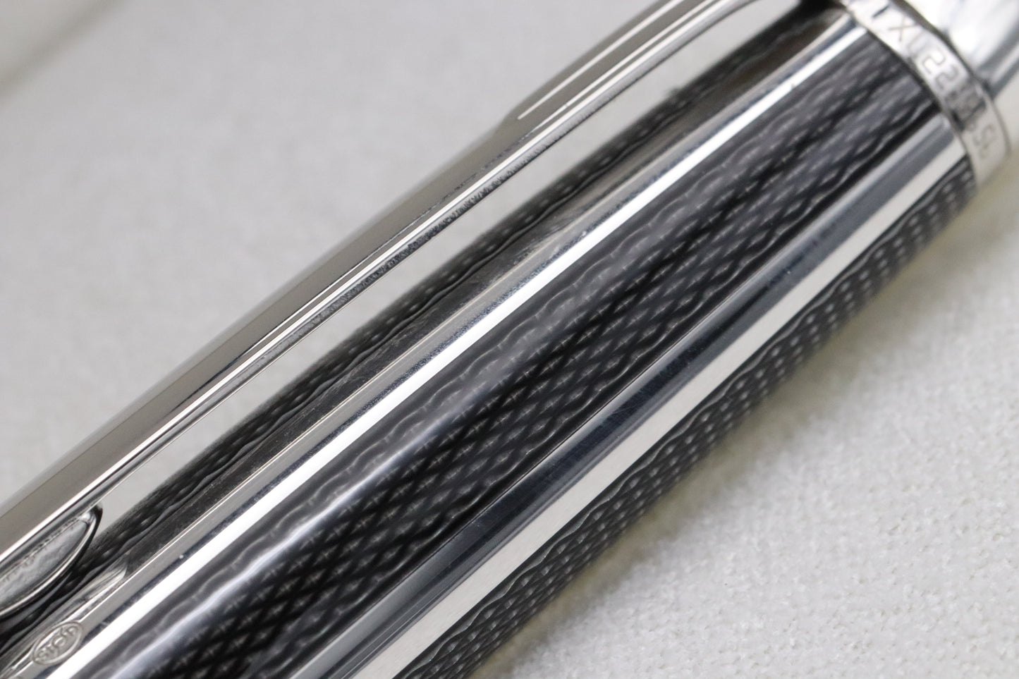 Montblanc Meisterstuck 165 Classique Silver Fibre Guilloche Fountain Pen - UNUSED
