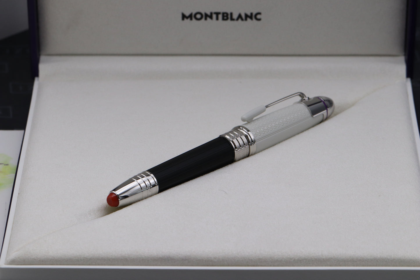 Montblanc Great Characters Jimi Hendrix Special Edition Fountain Pen - UNUSED