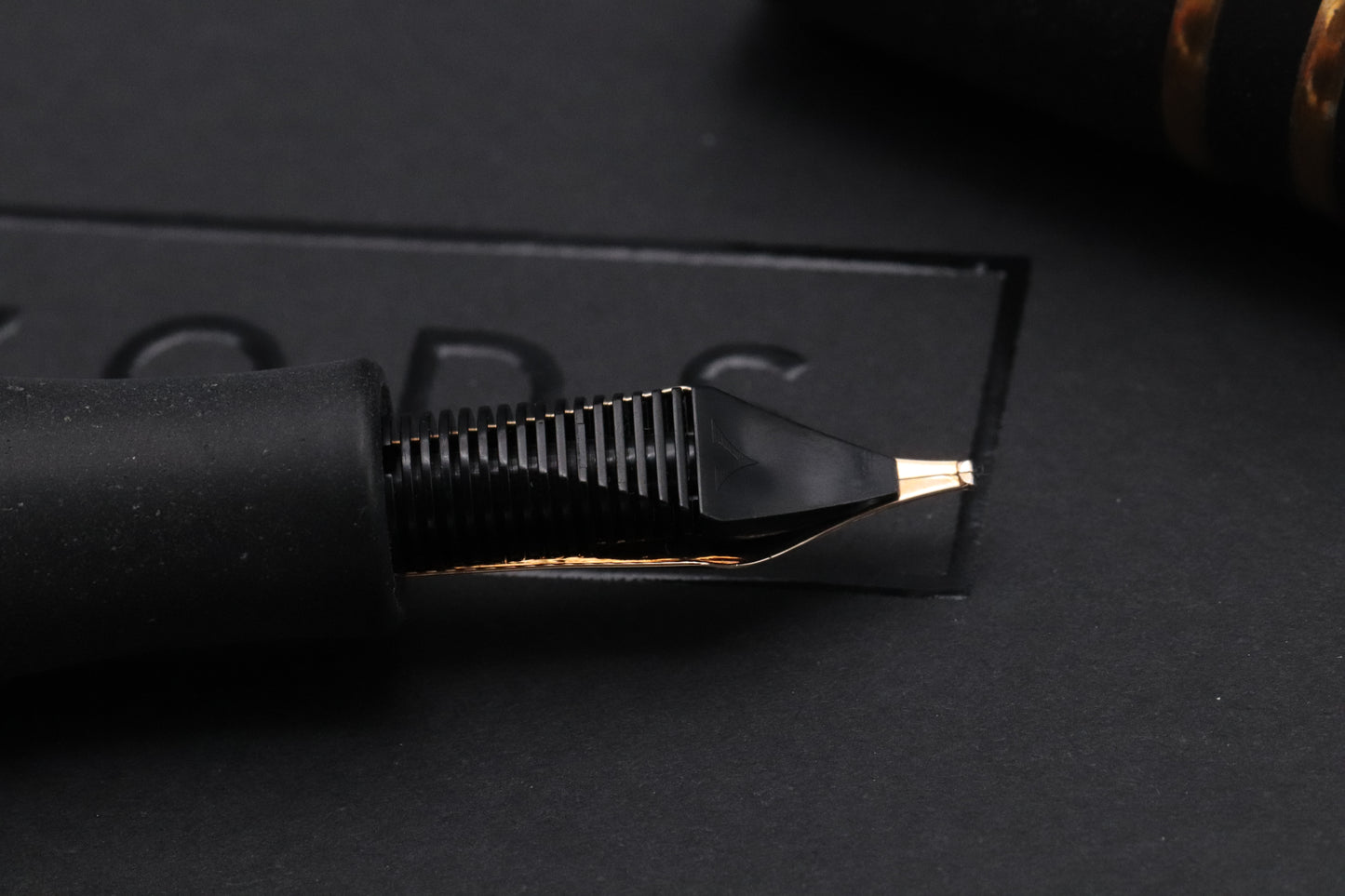 Visconti Homo Sapiens Bronze Age Crystal Dream Fountain Pen - UNUSED - Stub
