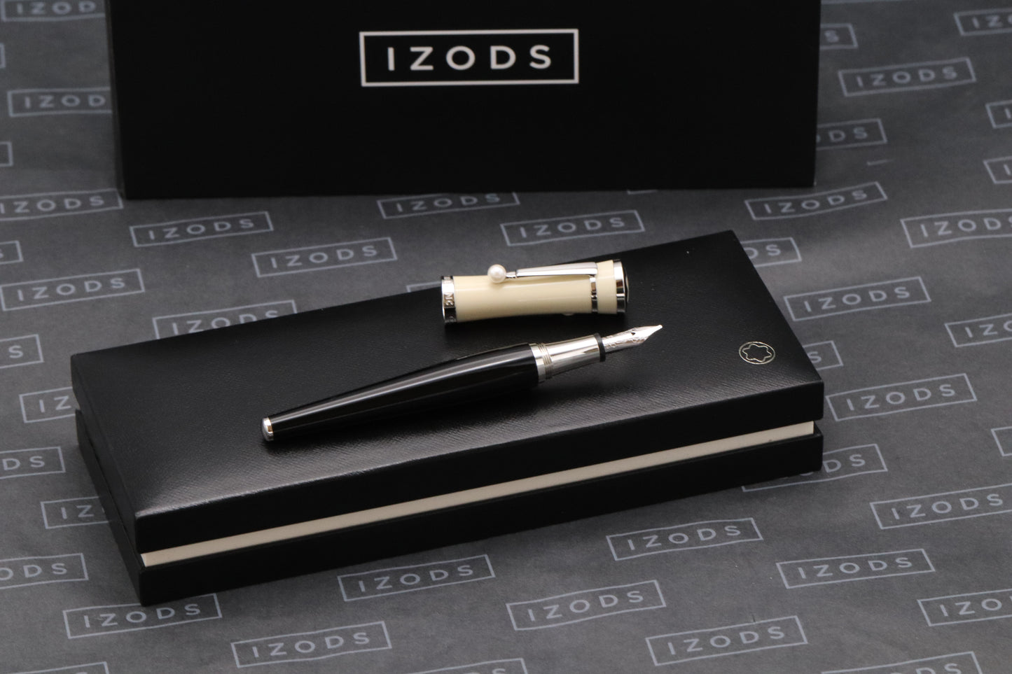 Montblanc Muses Greta Garbo Special Edition Fountain Pen