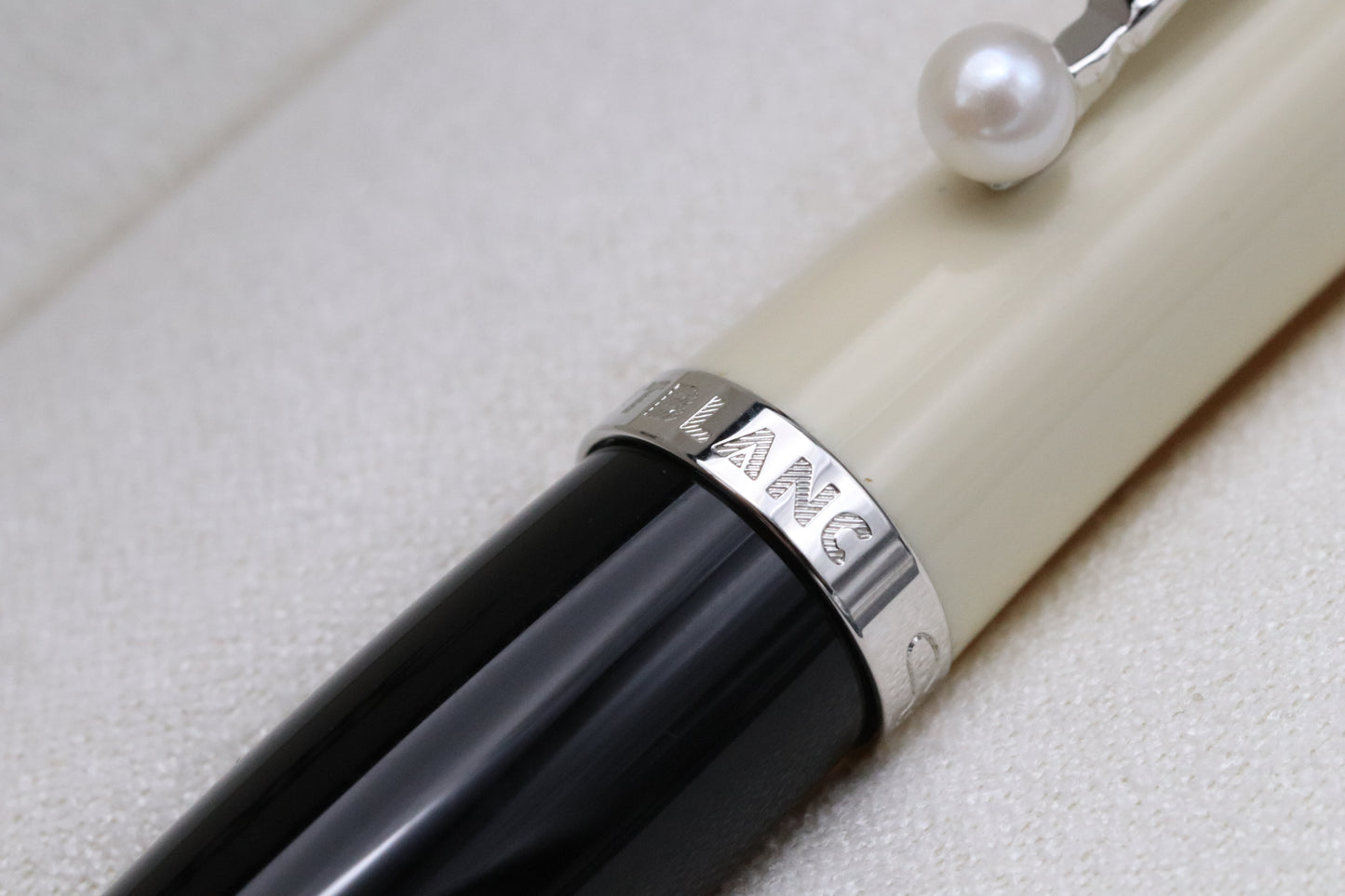 Montblanc Muses Greta Garbo Special Edition Fountain Pen