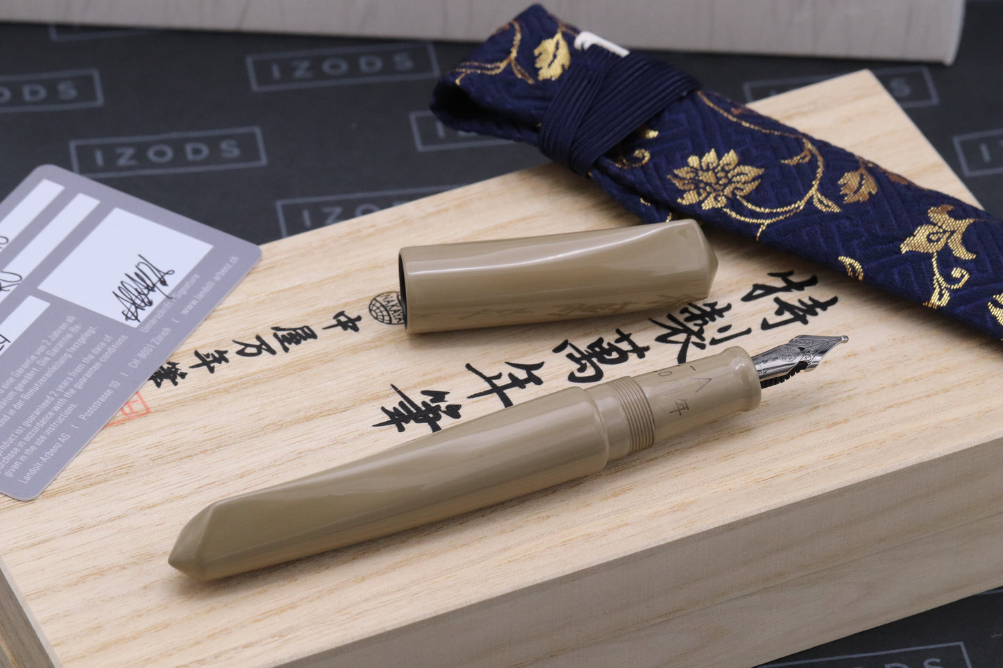 Nakaya Dorsal Fin 2 Gray Roiro LE14 Landolt-Arbenz Fountain Pen - Elastic BB Nib