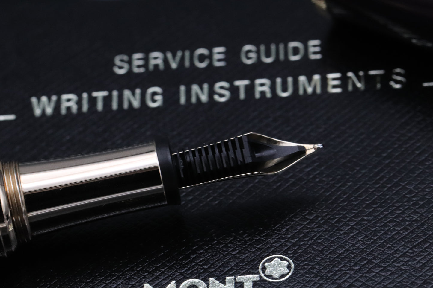 Montblanc Princesse Grace de Monaco Purple Fountain Pen - NEVER INKED