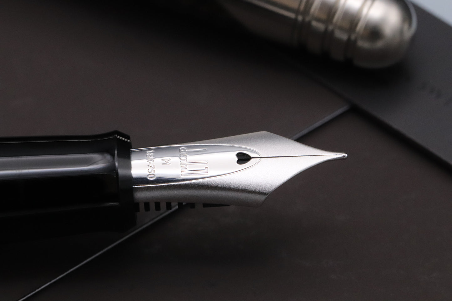 Dunhill AD2000 Carbon Fibre Fountain Pen - NEVER INKED