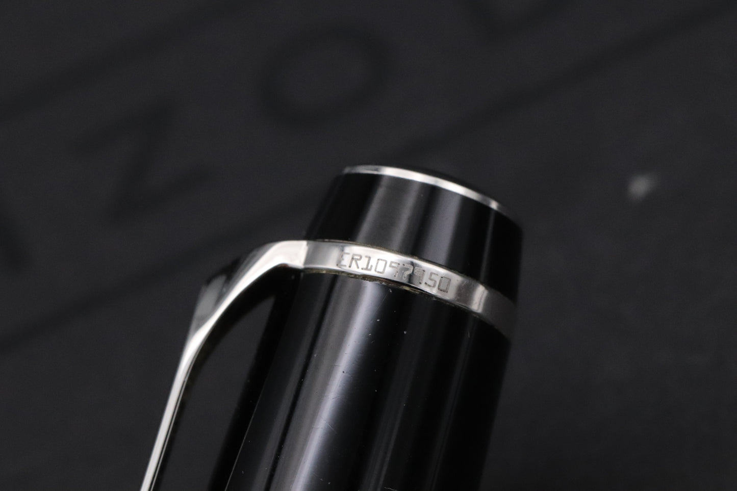 Montblanc Boheme Platinum Line No Stone Rollerball / Fineliner Pen