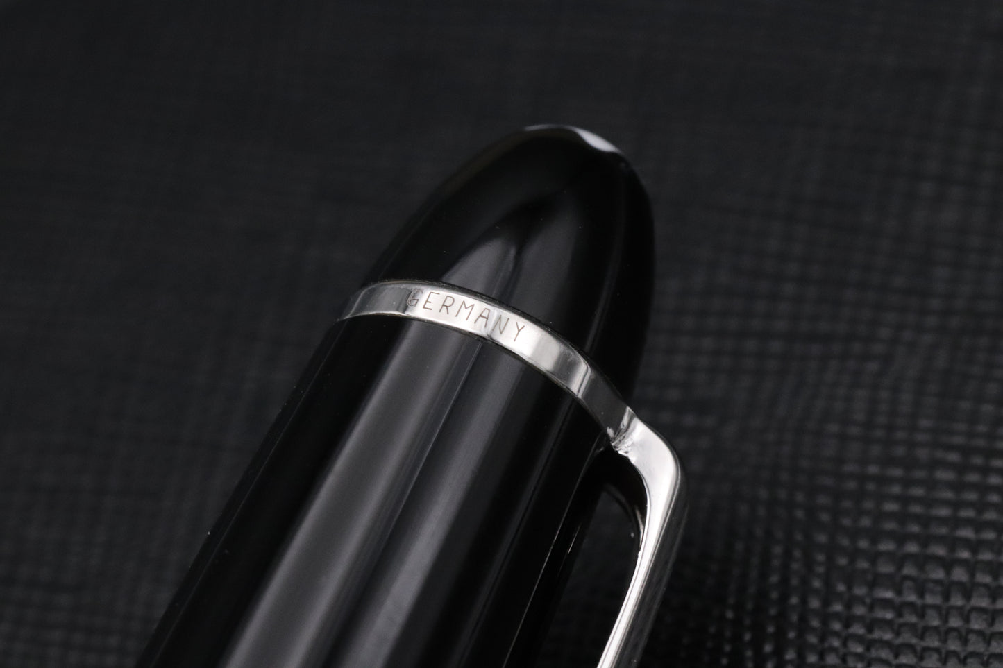 Montblanc Meisterstuck 162 LeGrand Platinum Coated Rollerball Pen