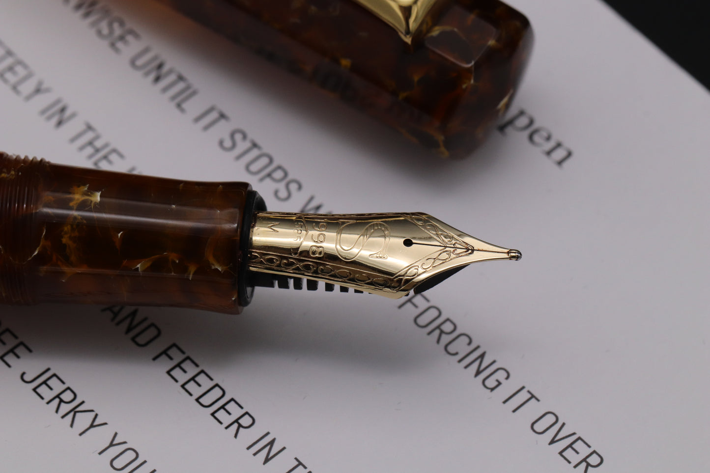 Santini Nonagon Faceted Ambra Fountain Pen