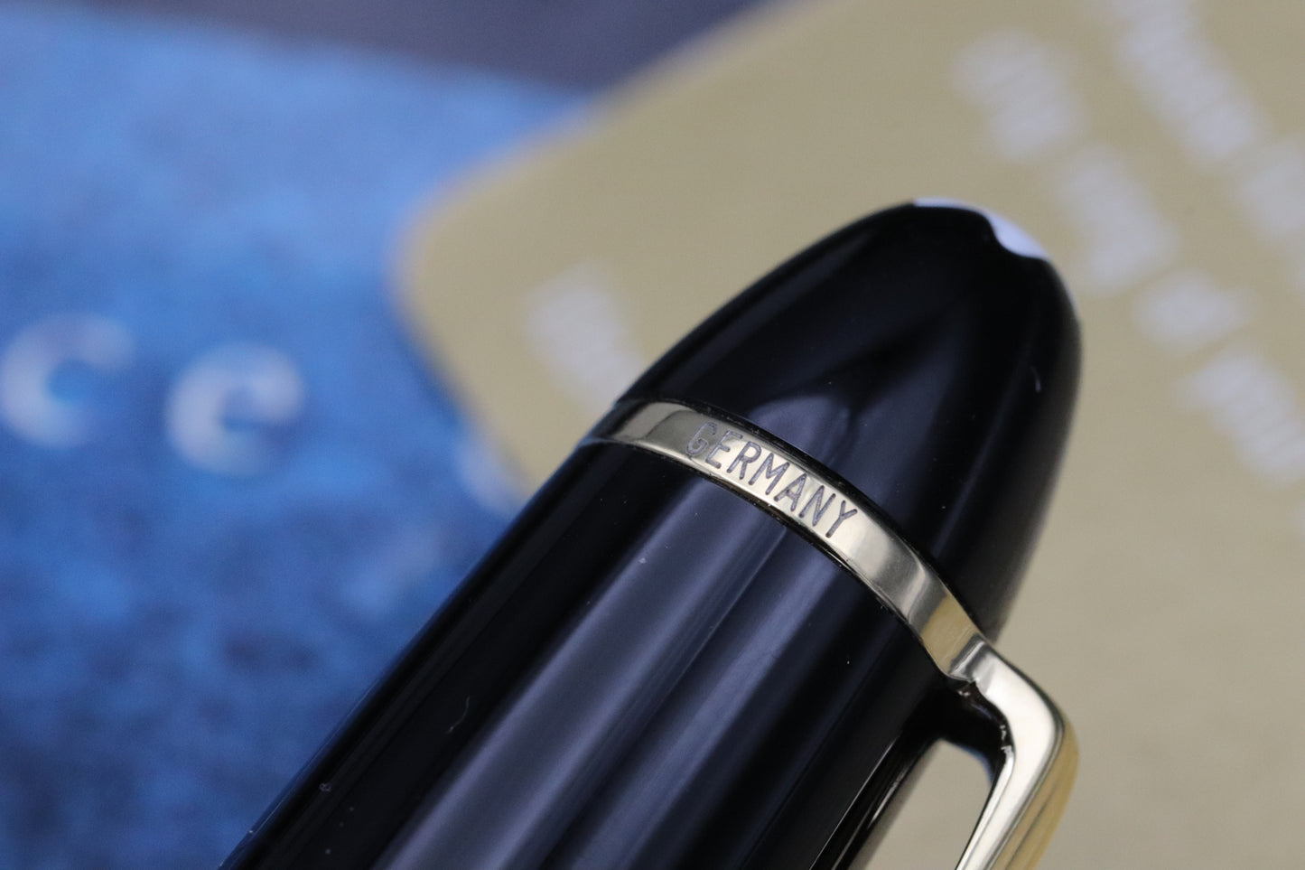 Montblanc Meisterstuck LeGrand Gold Line Fountain Pen - 1991-92