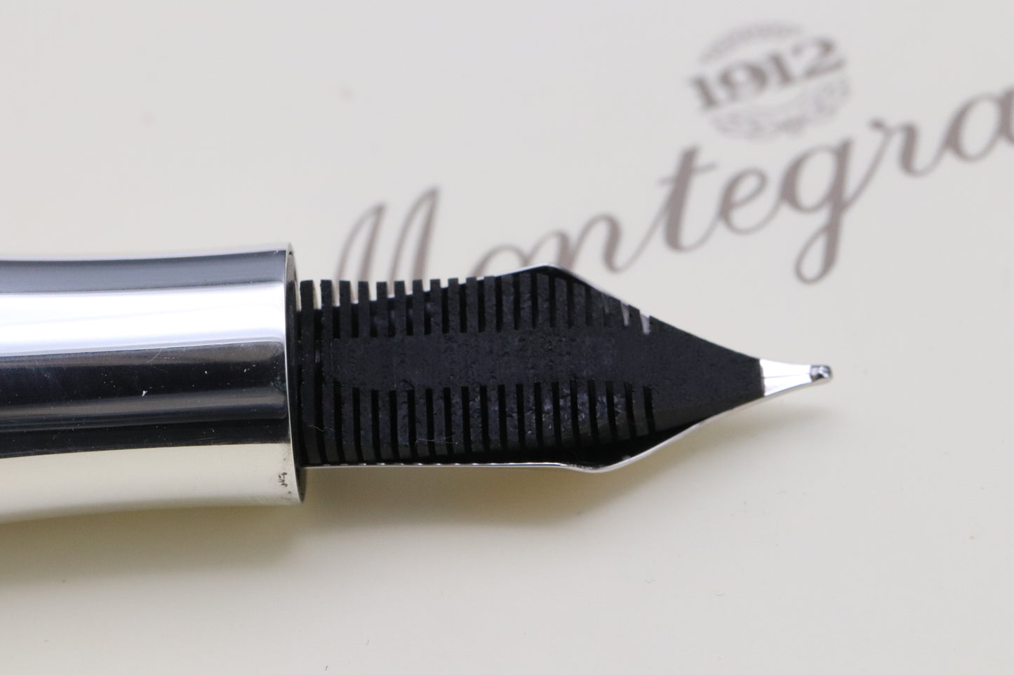 Montegrappa Extra 1930 Turtle Brown Celluloid Fountain Pen - Scroll Style Nib